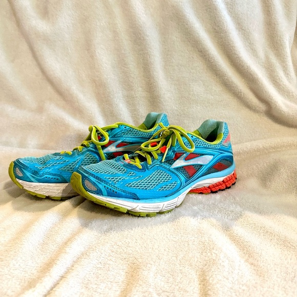 Women’s Brooks Ravenna 5 running shoe. Size 10.5. - Picture 2 of 5